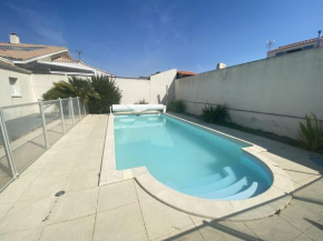 Villa familiale avec piscine privée chauffée, 800m plage, WiFi - FR-1-231-260